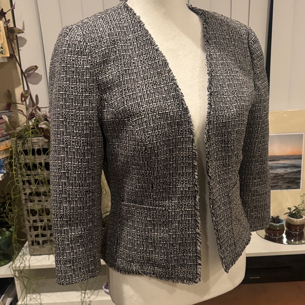 AB Studio Black and White Textured Blazer - Picture 2 of 5